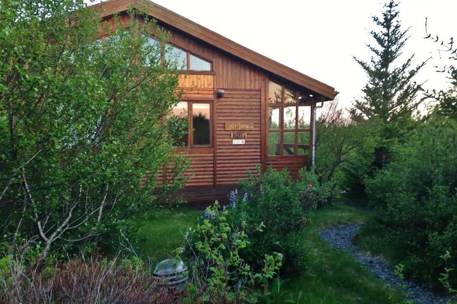 Glamping Iceland Cottage with Hot Tub Close to Snaefellsnes National Park