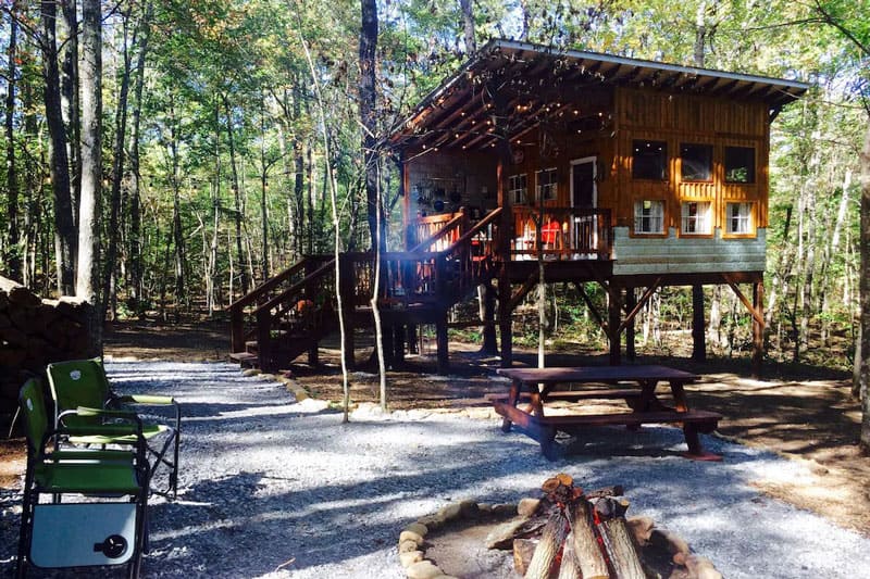 Deer Camp Treehouse Rentals in Tennessee