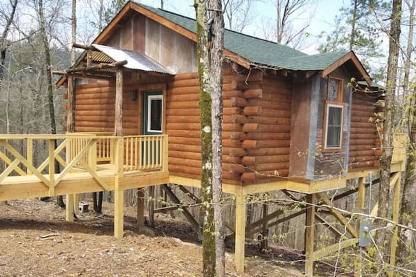Firefly Ridge Treehouse Rental in Arkansas