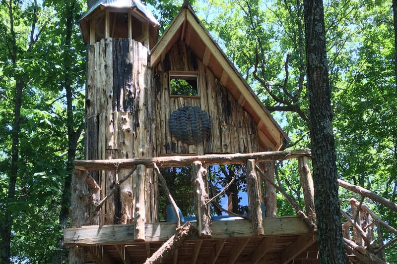 The Hermitage Treehouse in Missouri