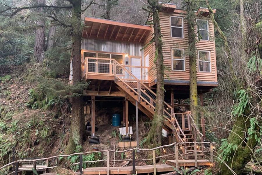 Lilly Glen Oregon Tree House at Taylor Creek Lodge