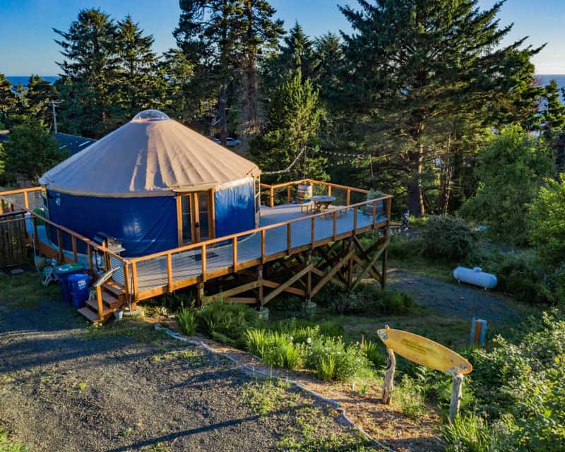 Surf Yurt in Oregon for Glamping