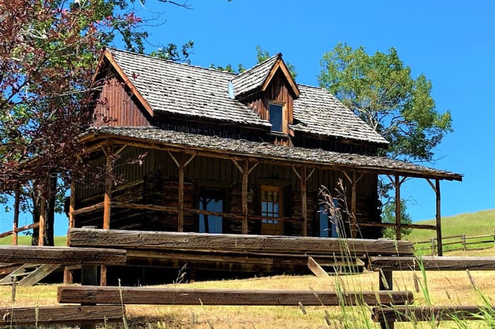 Rustic Historic Alberta Cabin Rental