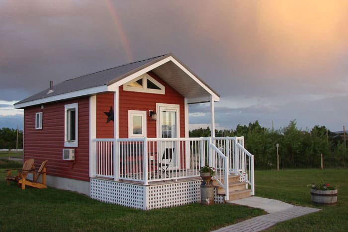 Prairie Rose Alberta Cottage Rental
