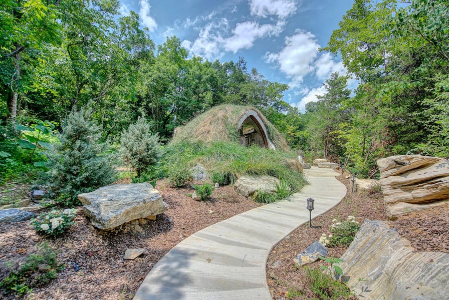 The Sassafras Earth Dome Glamping Tennessee