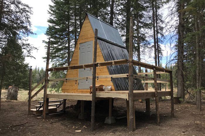 Tay River Alberta Treehouse Cabin
