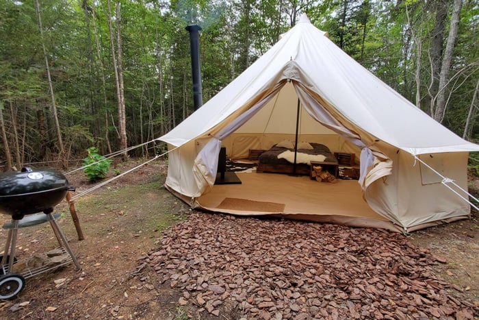 The Cabane Secrète Quebec Bell Tents